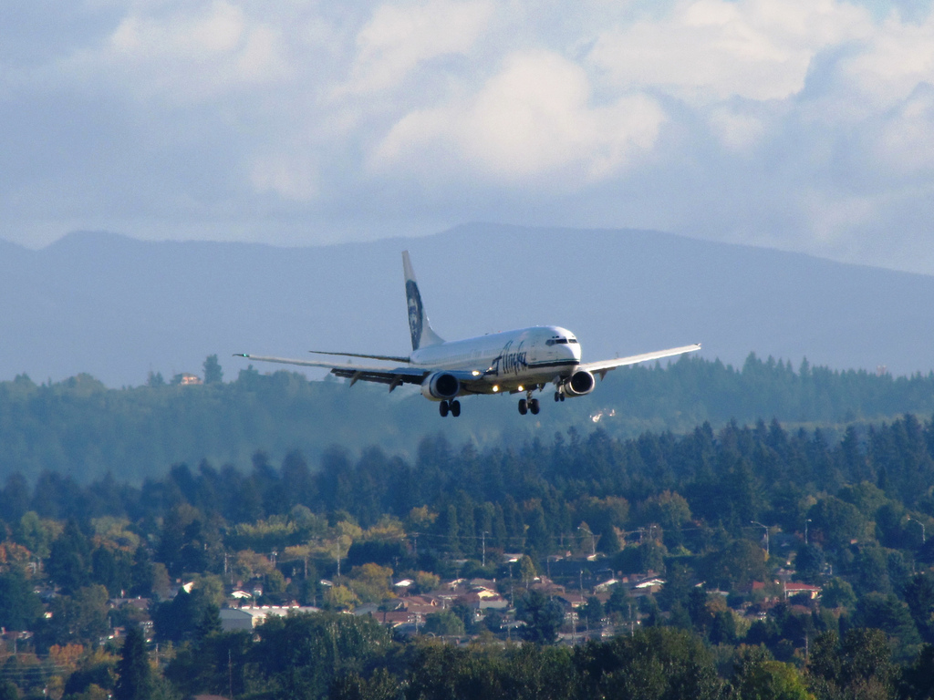 Photo of Alaska Airlines N305AS, Boeing 737-900