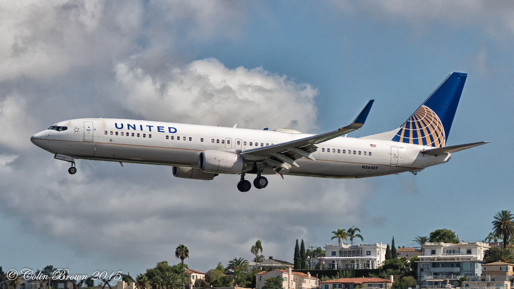 Photo of United N36469, Boeing 737-900