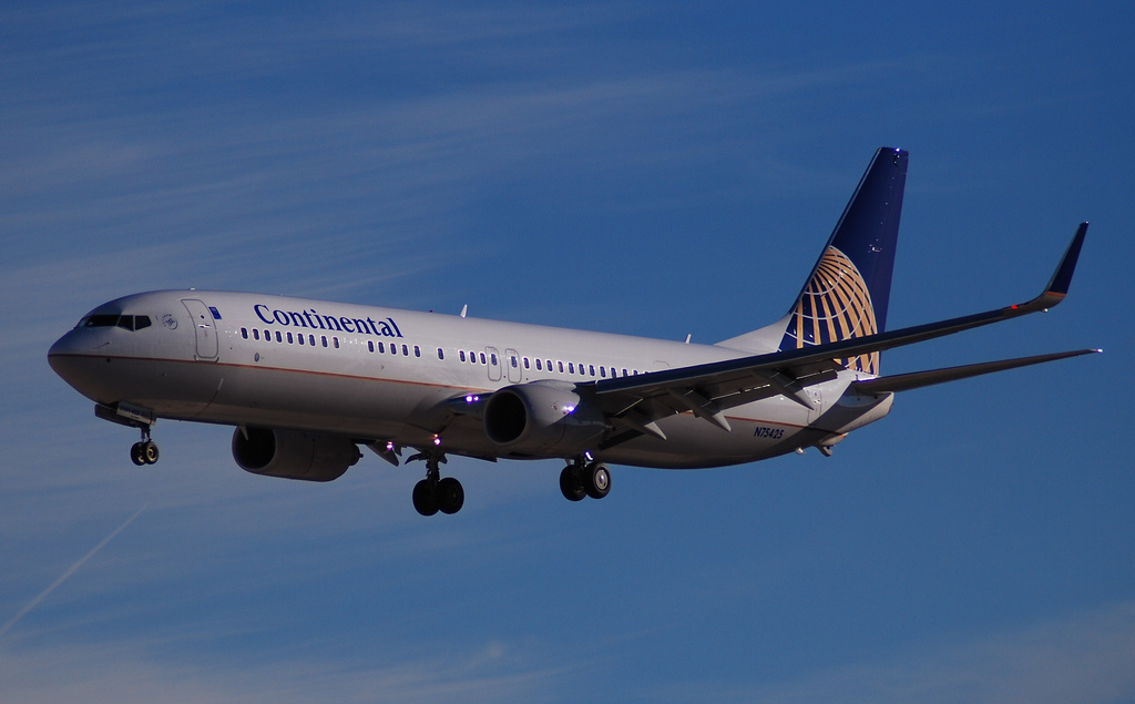 Photo of United N75425, Boeing 737-900