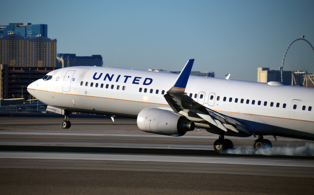 Photo of United N75425, Boeing 737-900