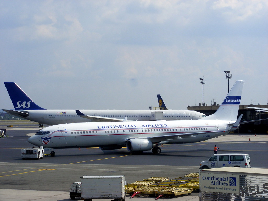 Photo of United N75436, Boeing 737-900