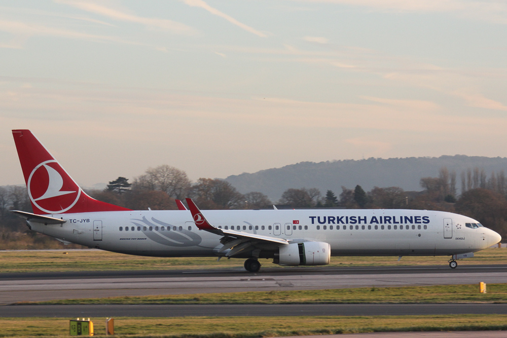 Photo of THY Turkish Airlines TC-JYB, Boeing 737-900