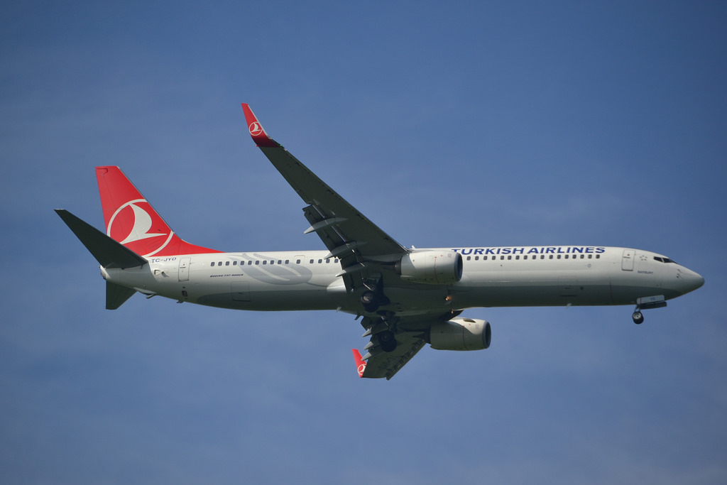 Photo of THY Turkish Airlines TC-JYD, Boeing 737-900