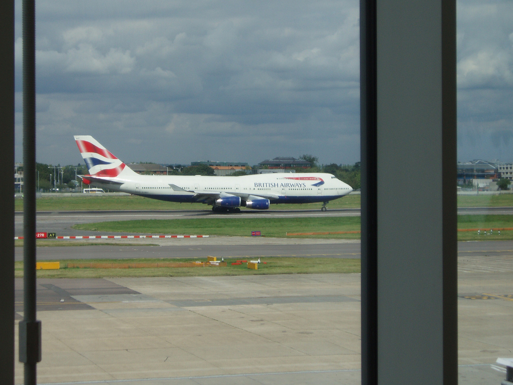 Photo of British Airways G-BNLF, Boeing 747-400