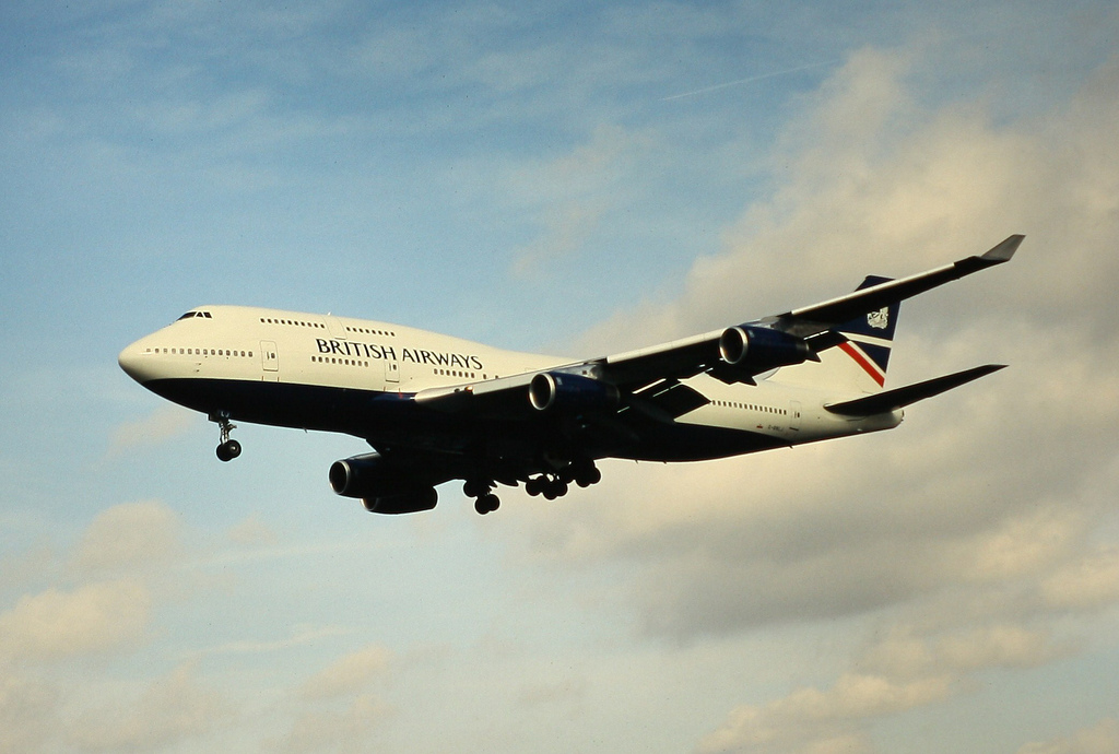 Photo of British Airways G-BNLJ, Boeing 747-400