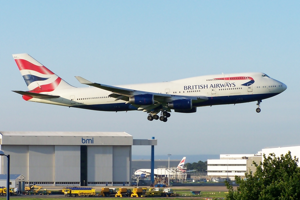 Photo of British Airways G-BNLK, Boeing 747-400