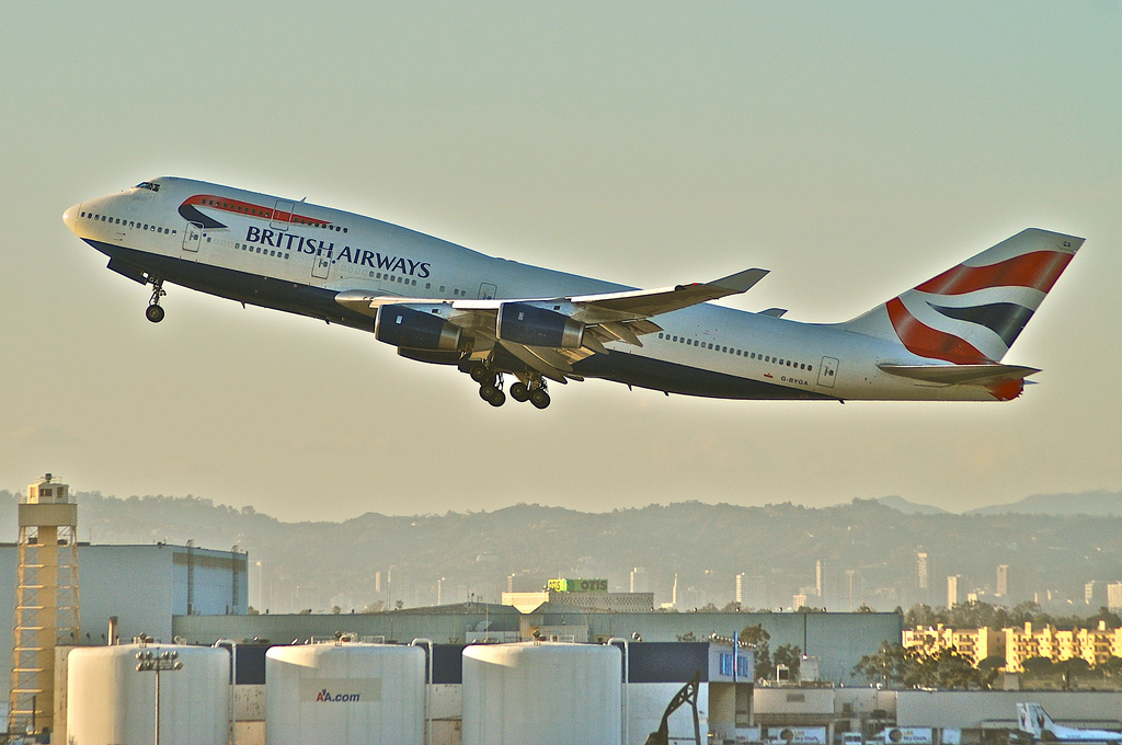 Photo of British Airways G-BYGA, Boeing 747-400