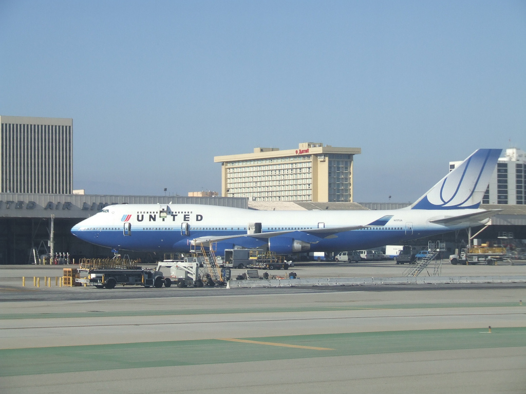 Photo of United N117UA, Boeing 747-400
