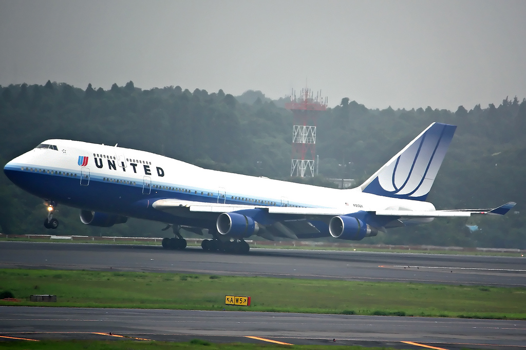 Photo of United N120UA, Boeing 747-400