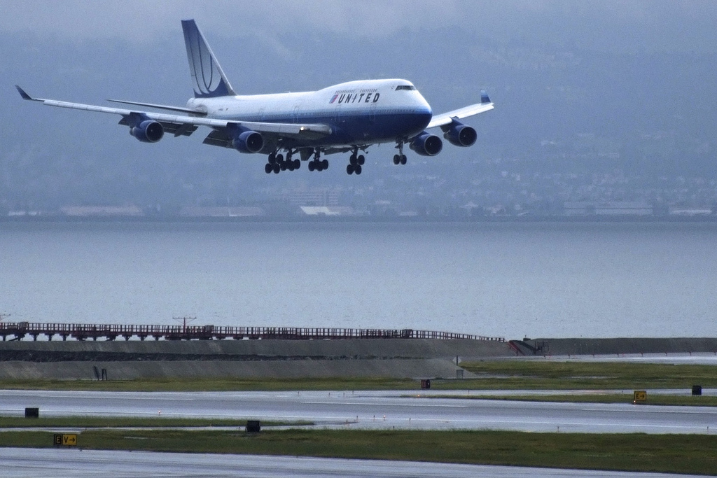 Photo of United N179UA, Boeing 747-400