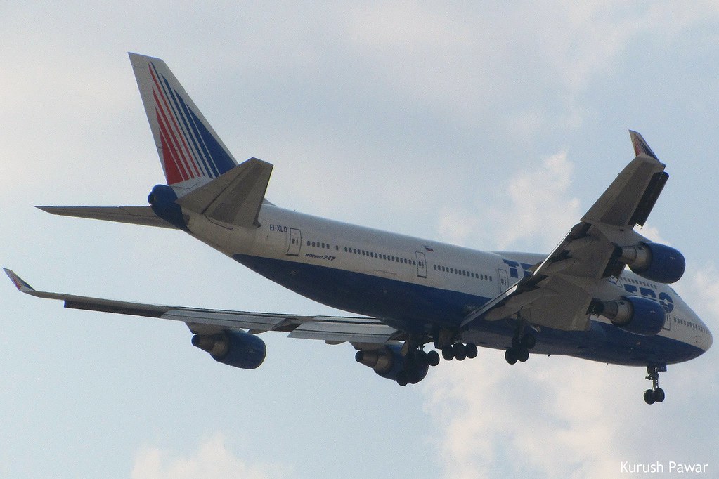 Photo of Transaero Airlines EI-XLD, Boeing 747-400