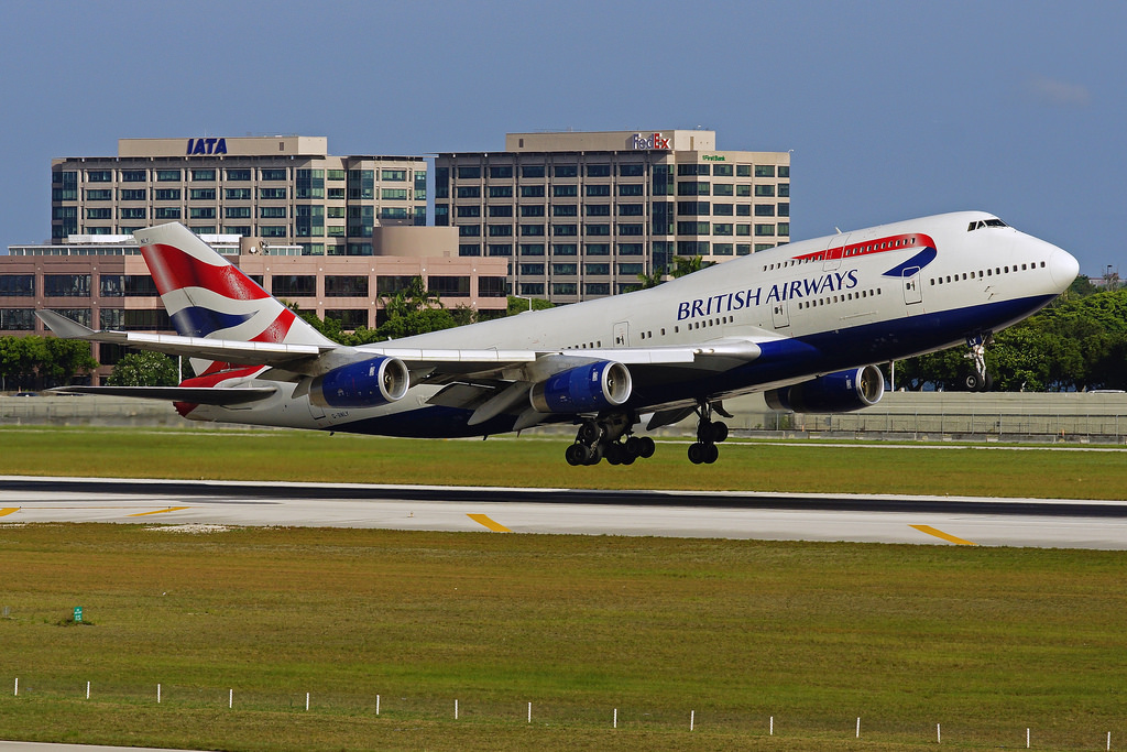 Photo of British Airways G-BNLY, Boeing 747-400