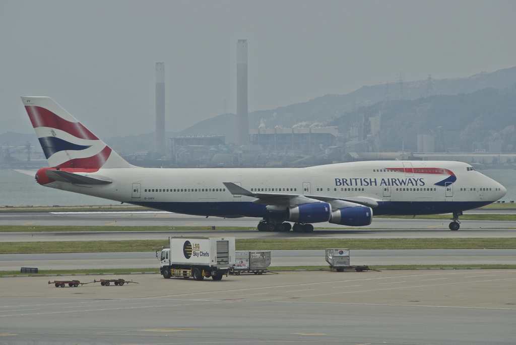 Photo of British Airways G-CIVV, Boeing 747-400