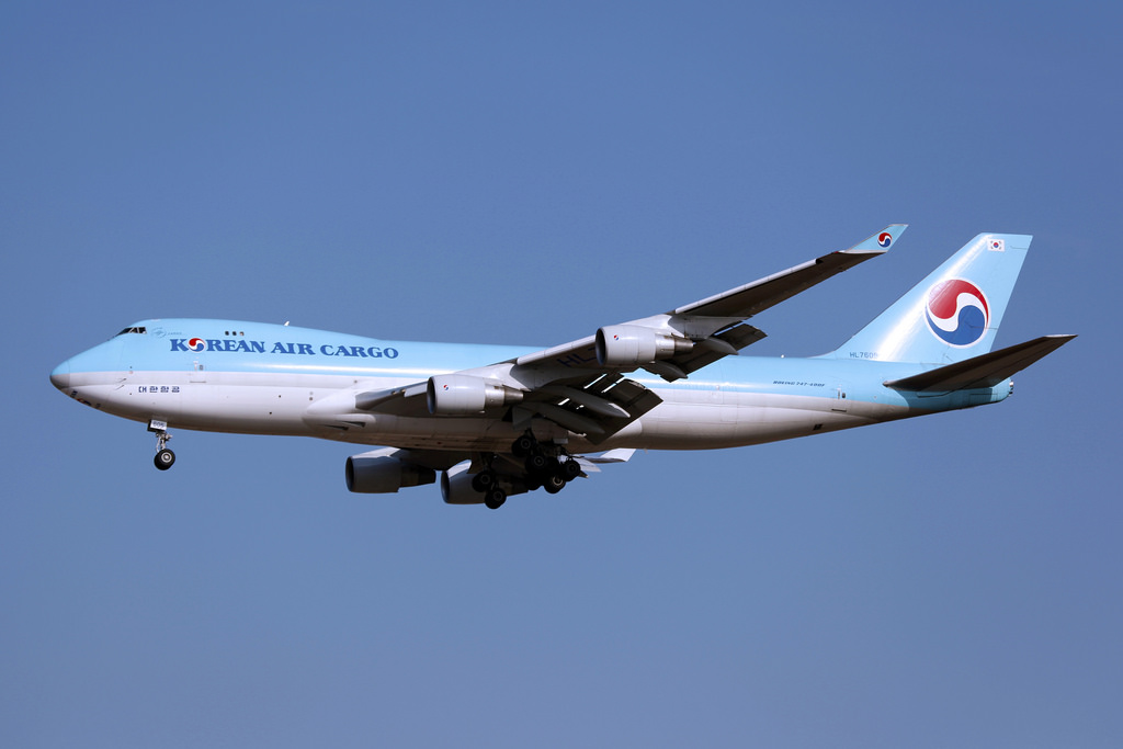 Photo of Korean Airlines HL7605, Boeing 747-400