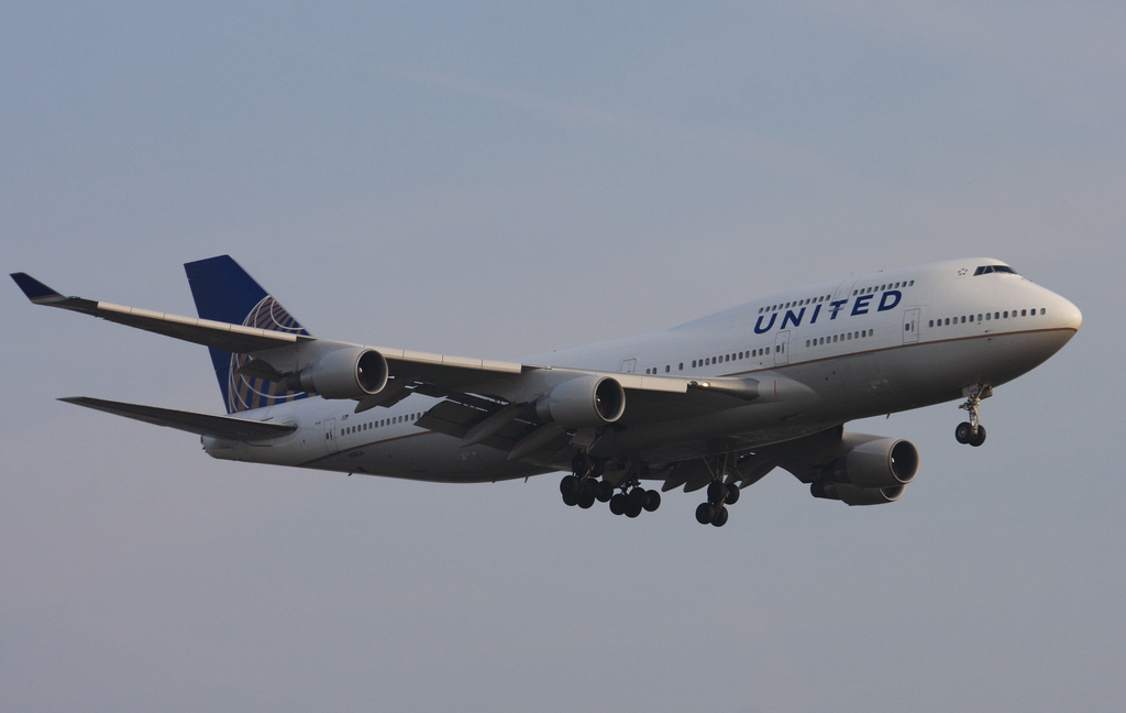Photo of United N118UA, Boeing 747-400