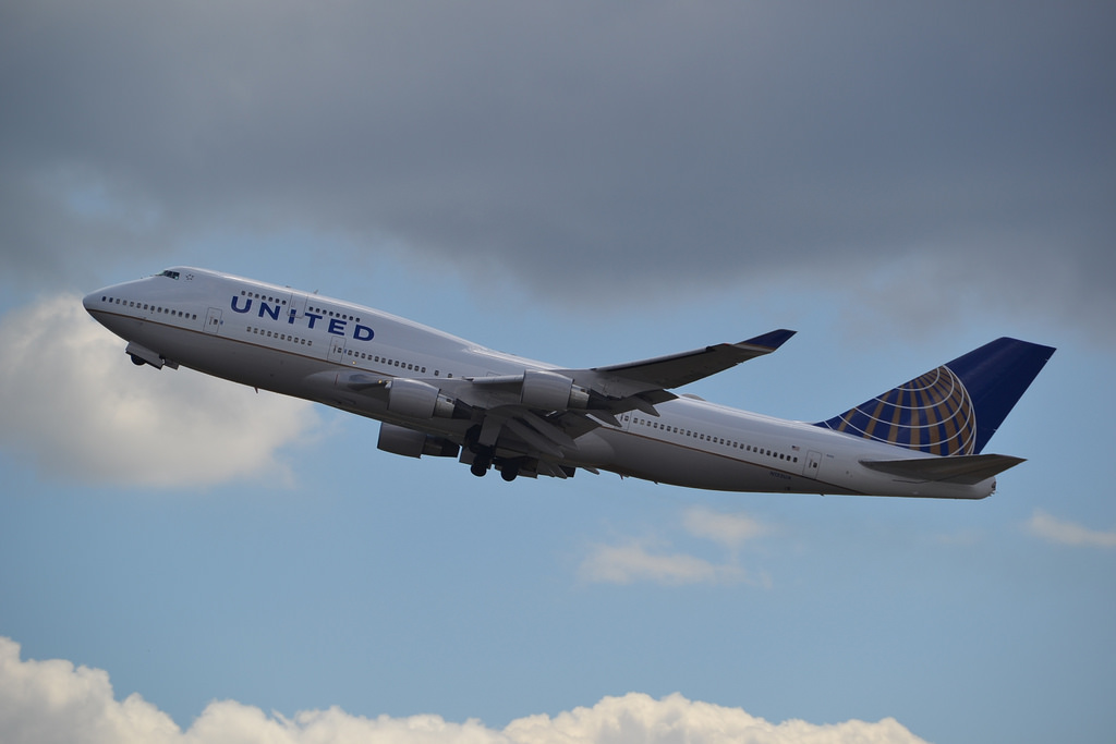 Photo of United N122UA, Boeing 747-400
