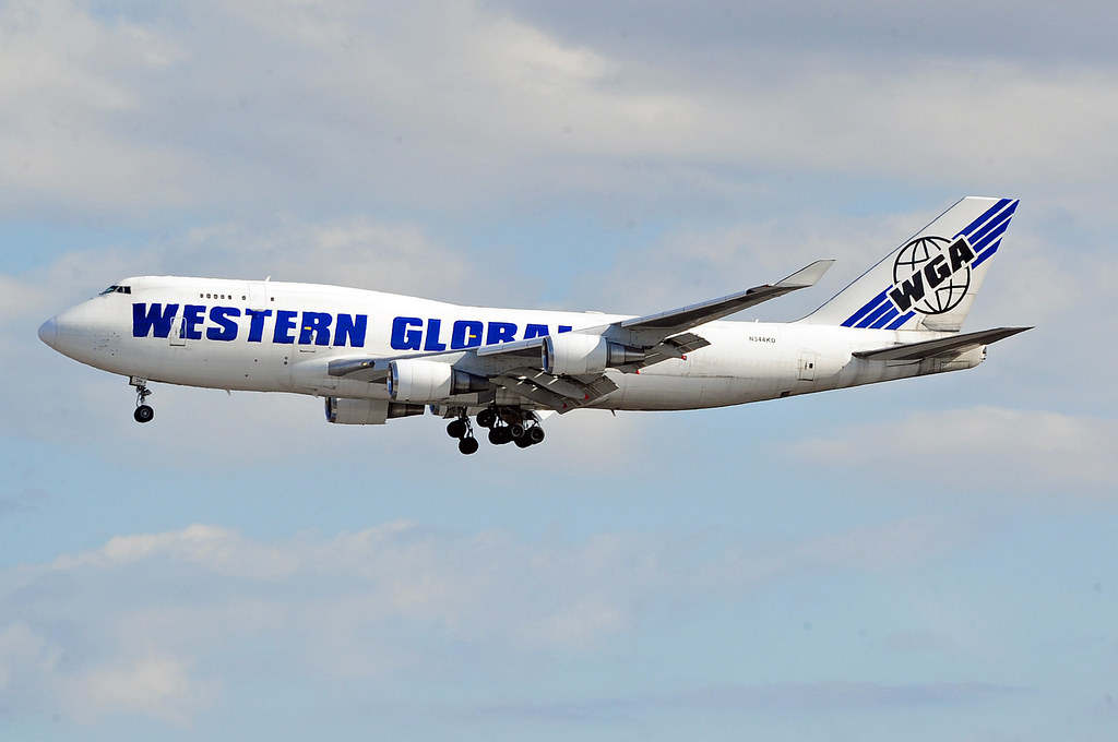 Photo of Western Global Airlines N344KD, Boeing 747-400