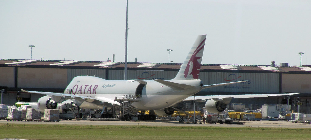 Photo of Qatar Airways A7-BGB, Boeing 747-8