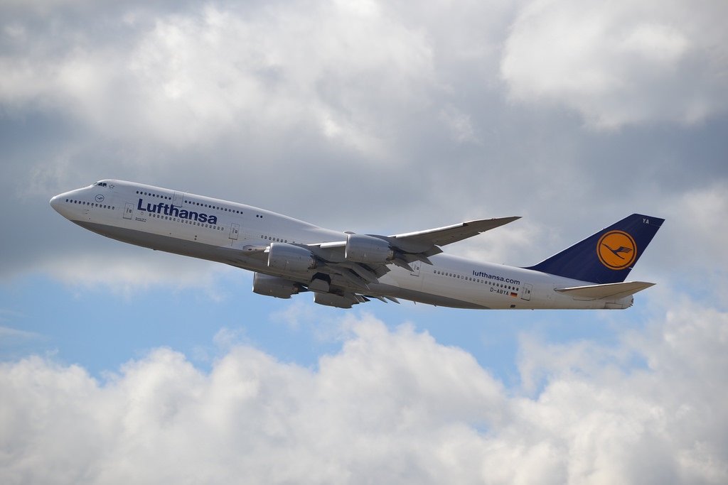 Photo of Lufthansa D-ABYA, Boeing 747-8