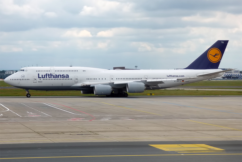 Photo of Lufthansa D-ABYA, Boeing 747-8