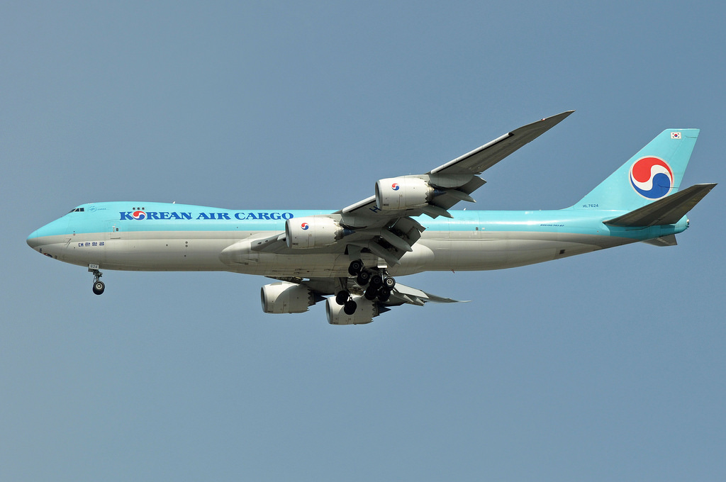 Photo of Korean Airlines HL7624, Boeing 747-8