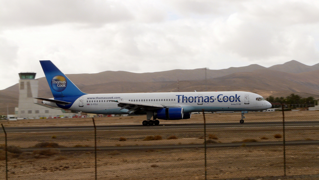 Photo of Thomas Cook Airlines G-FCLI, Boeing 757-200