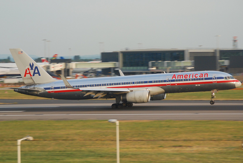 Photo of American Airlines N188AN, Boeing 757-200