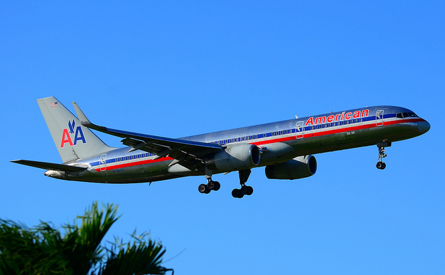 Photo of N196AA