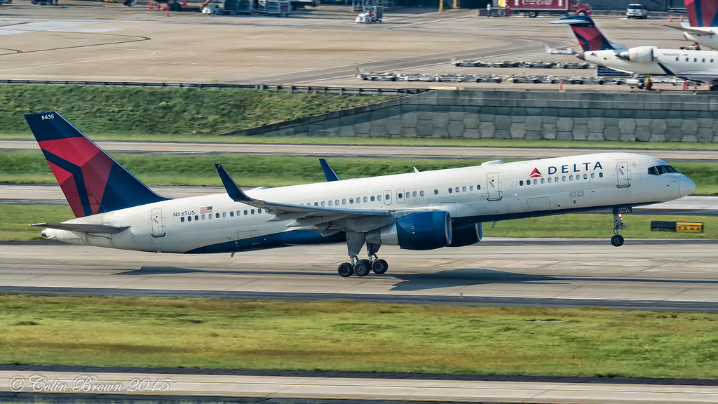 Photo of Delta Airlines N535US, Boeing 757-200