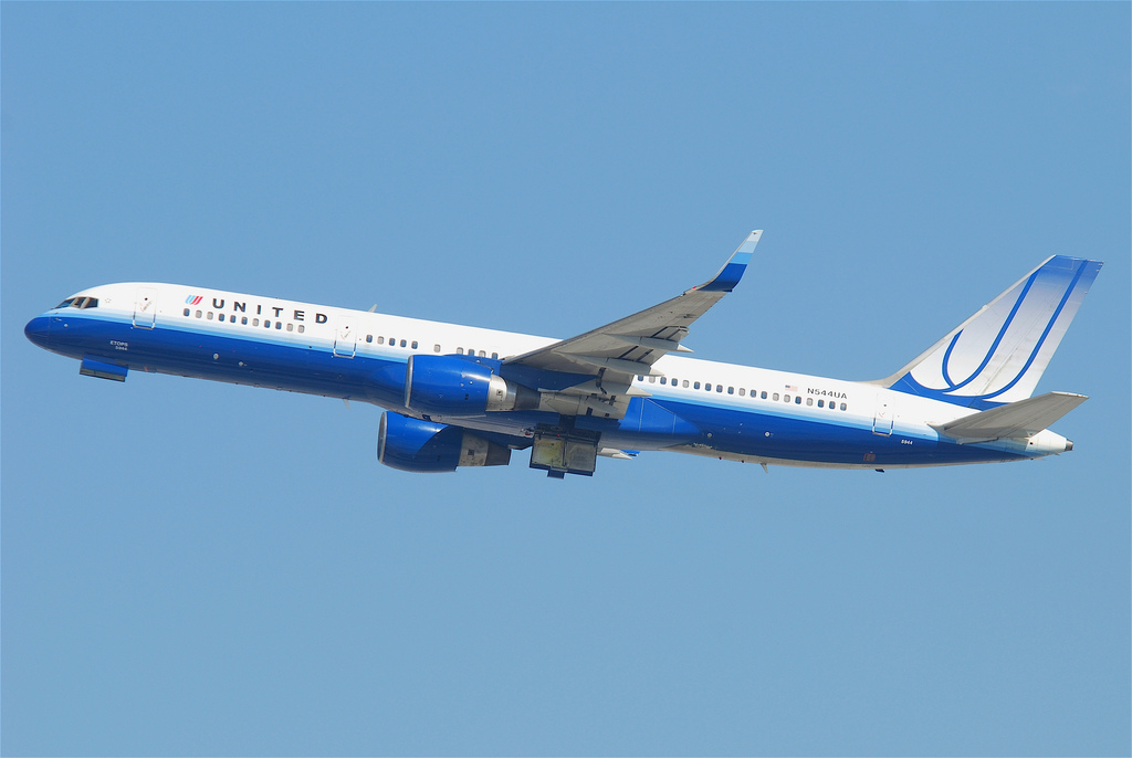 Photo of United N544UA, Boeing 757-200