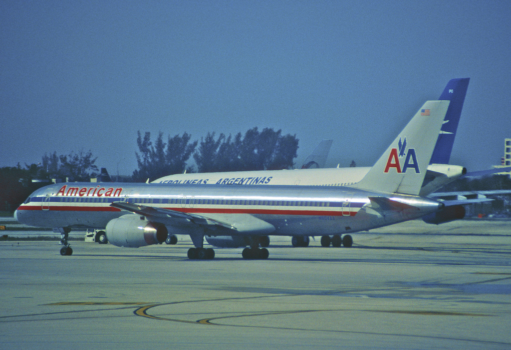 Photo of American Airlines N604AA, Boeing 757-200