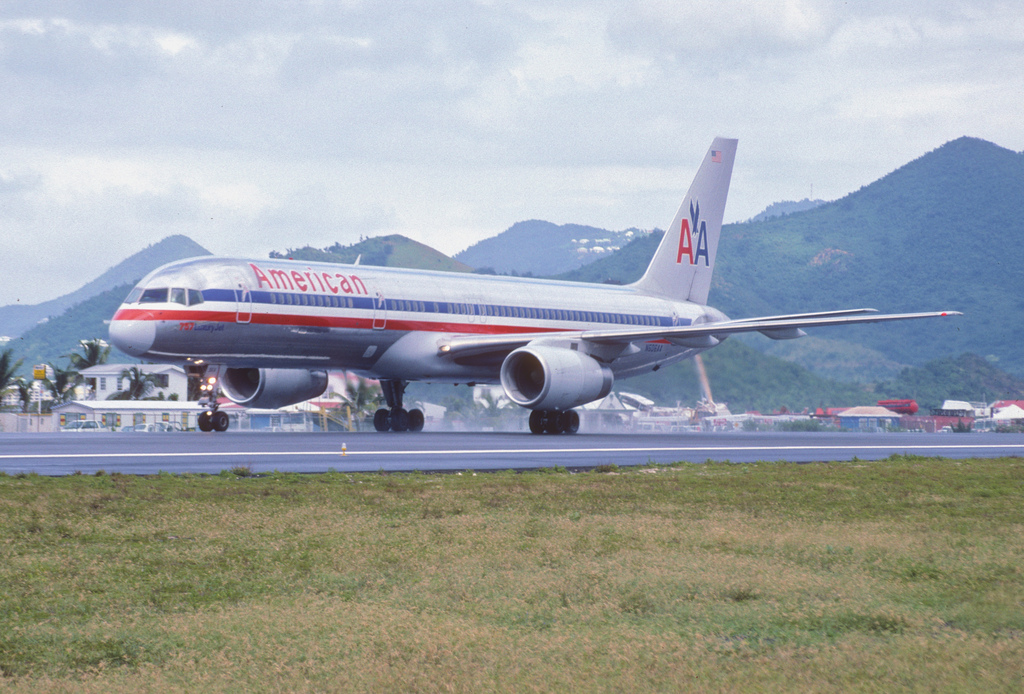 Photo of American Airlines N606AA, Boeing 757-200