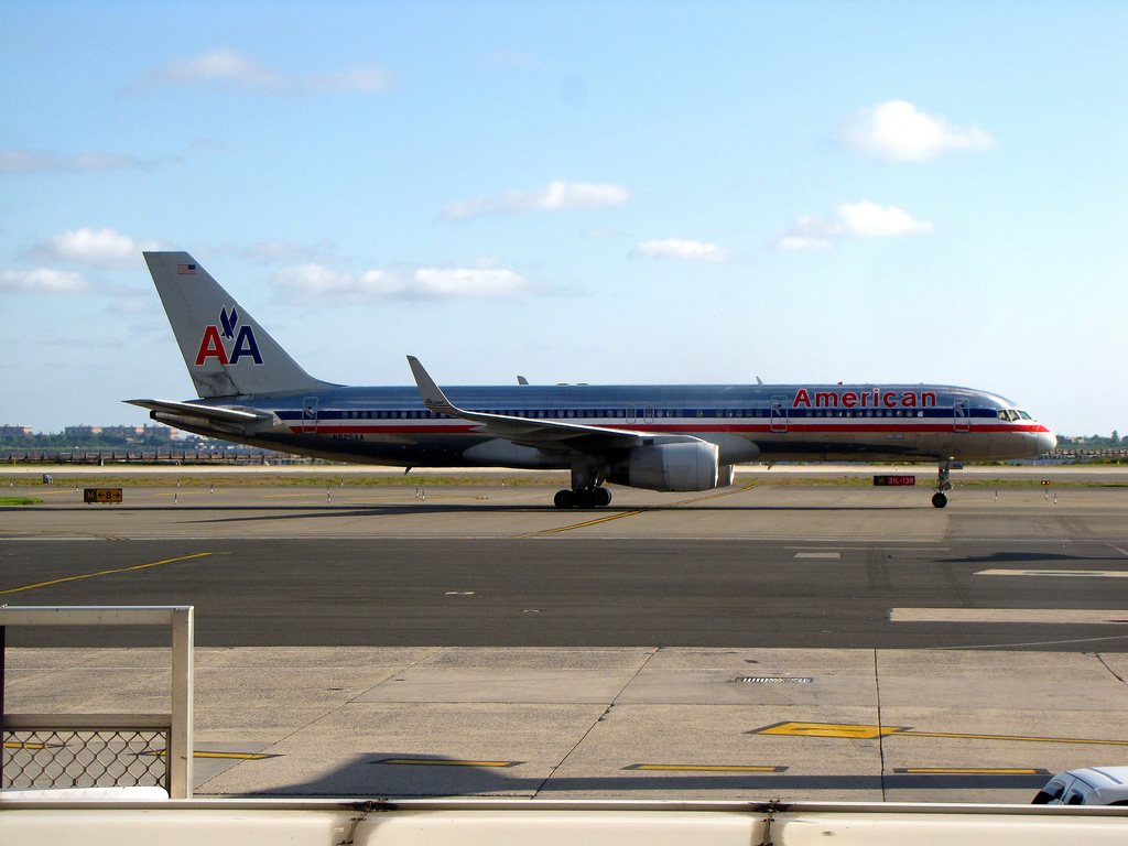 Photo of American Airlines N625AA, Boeing 757-200