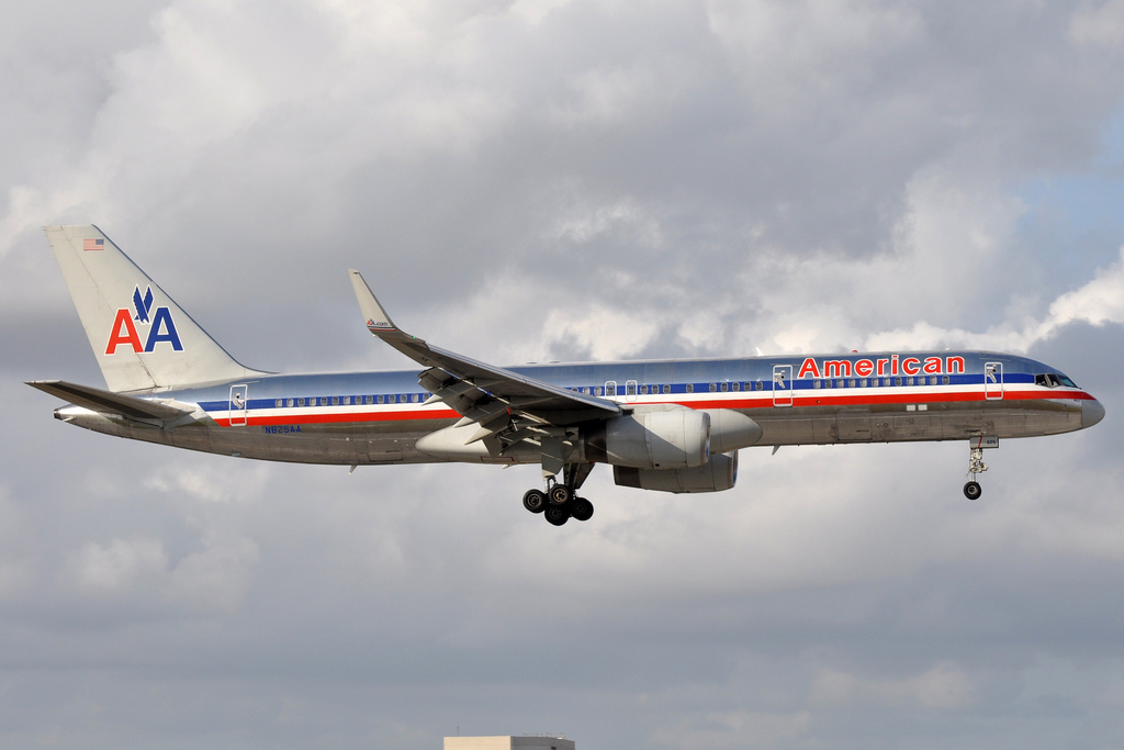 Photo of American Airlines N625AA, Boeing 757-200