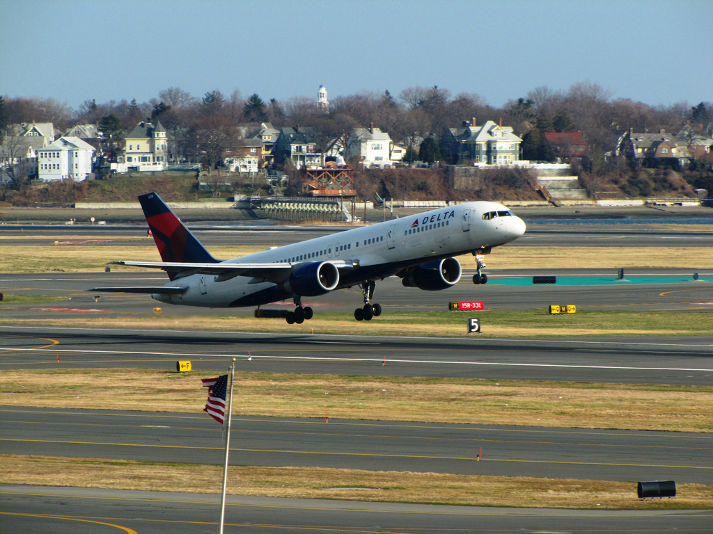 Photo of Delta Airlines N639DL, Boeing 757-200
