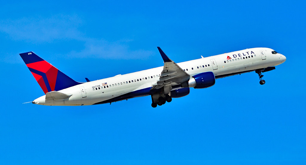 Photo of Delta Airlines N6710E, Boeing 757-200