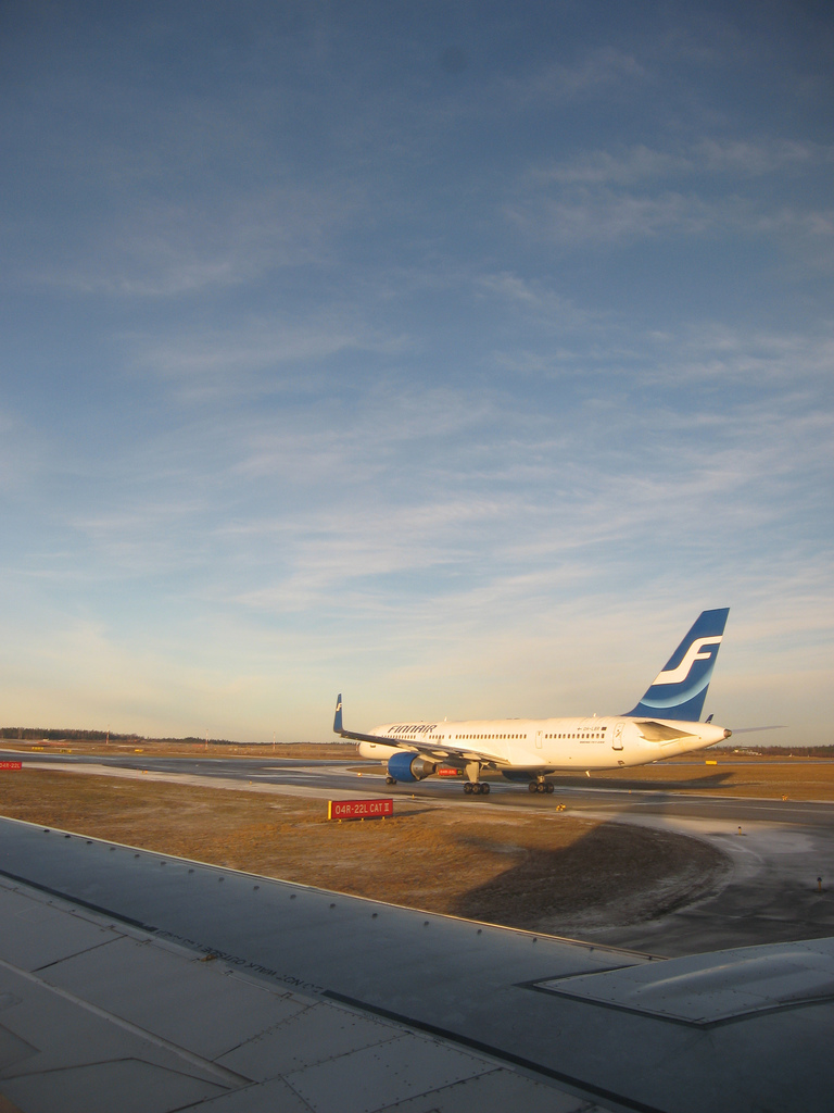 Photo of Finnair OH-LBR, Boeing 757-200