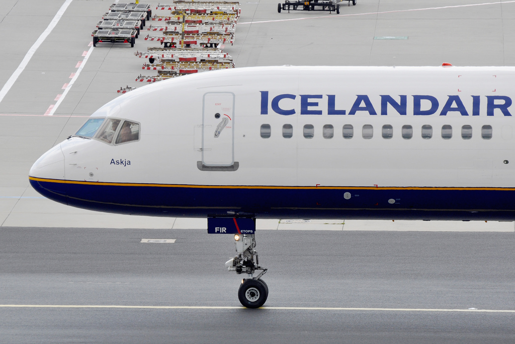 Photo of Icelandair TF-FIR, Boeing 757-200
