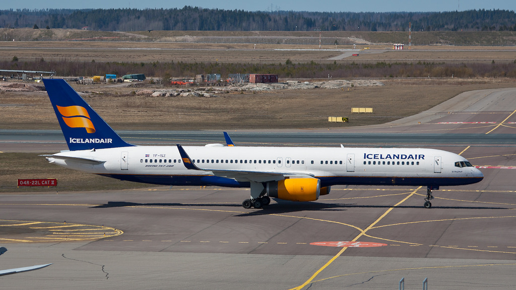 Photo of Icelandair TF-ISZ, Boeing 757-200