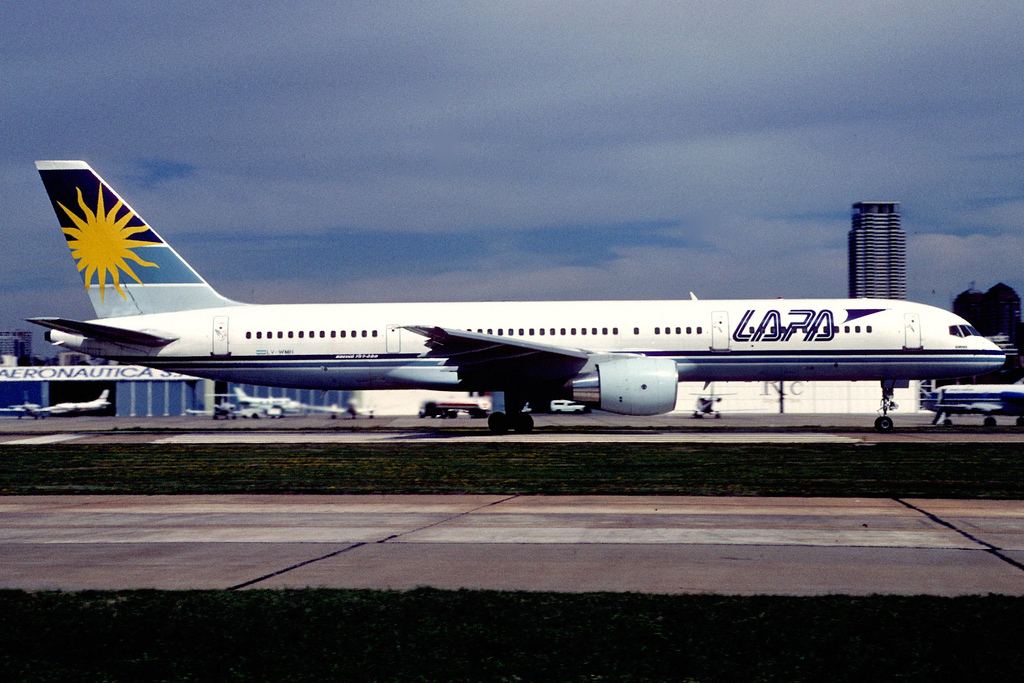 Photo of Ikar Airlines VQ-BAK, Boeing 757-200