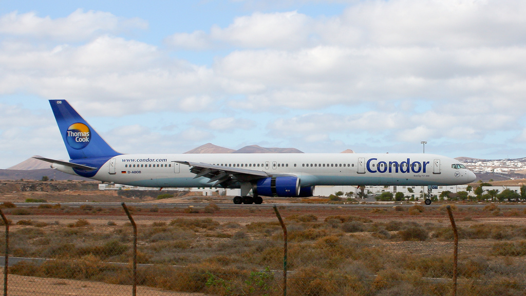 Photo of Condor D-ABOB, Boeing 757-300