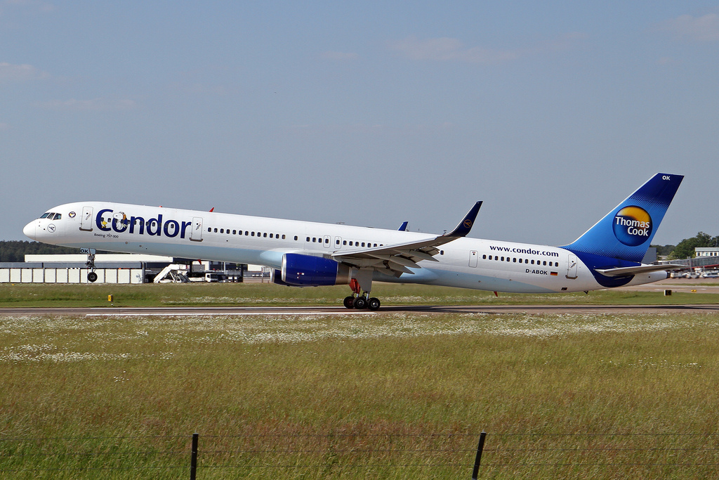 Photo of Condor D-ABOK, Boeing 757-300