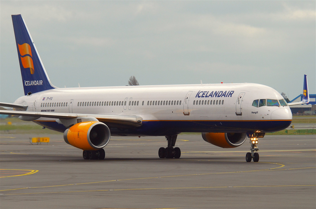 Photo of Icelandair TF-FIX, Boeing 757-300