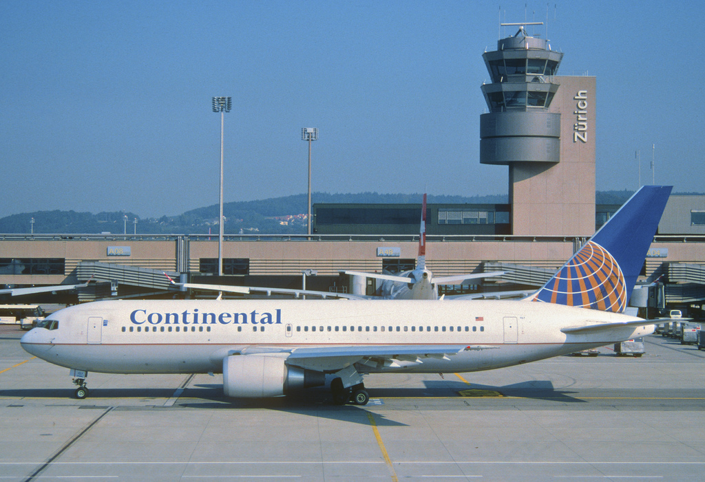 Photo of Omni Air International N234AX, Boeing 767-200