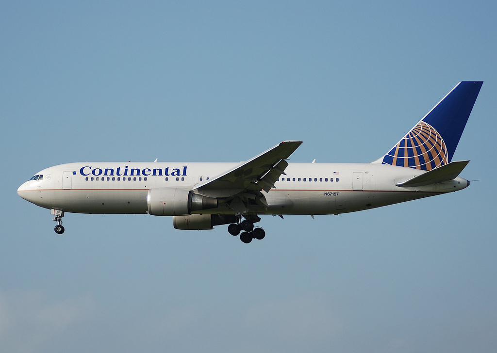 Photo of Omni Air International N234AX, Boeing 767-200