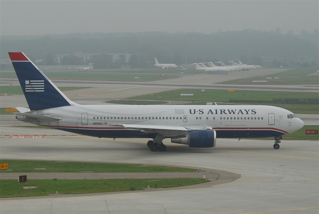 Photo of US Airways N253AY, Boeing 767-200