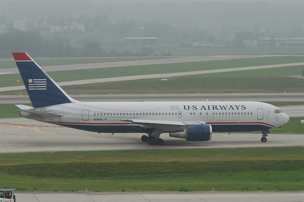 Photo of US Airways N253AY, Boeing 767-200