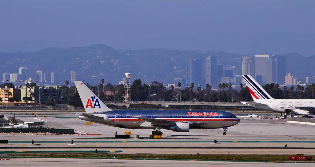 Photo of American Airlines N329AA, Boeing 767-200