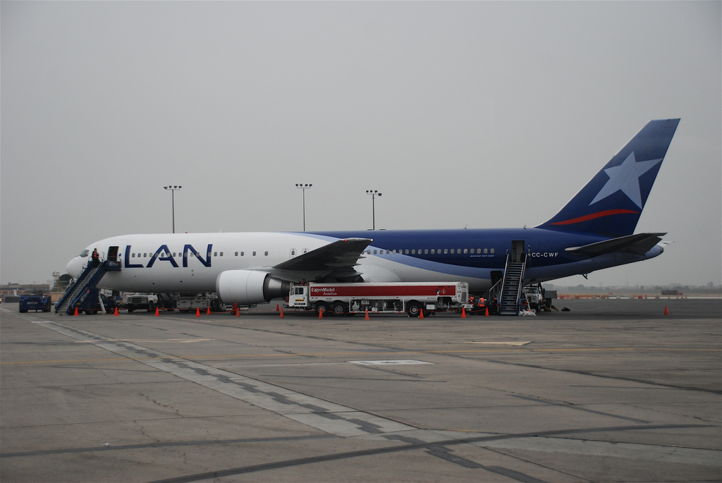 Photo of LATAM Airlines Chile CC-CWF, Boeing 767-300