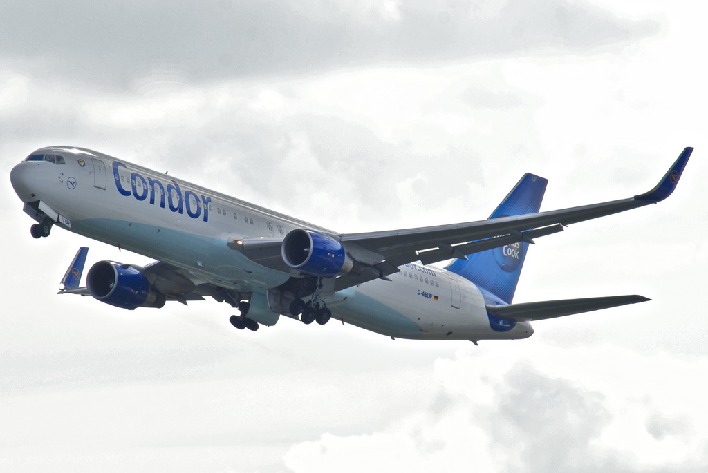 Photo of Condor D-ABUF, Boeing 767-300